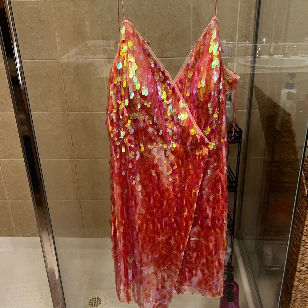 Aidan Mattox Pink sequin dress